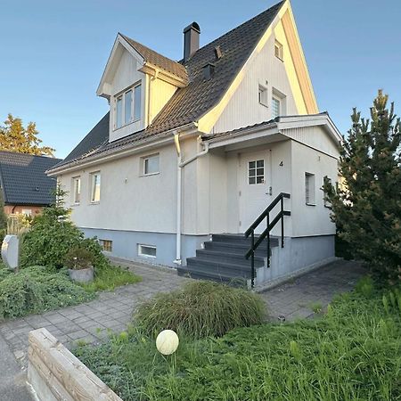 Cozy Villa Apartment Мальмё Экстерьер фото